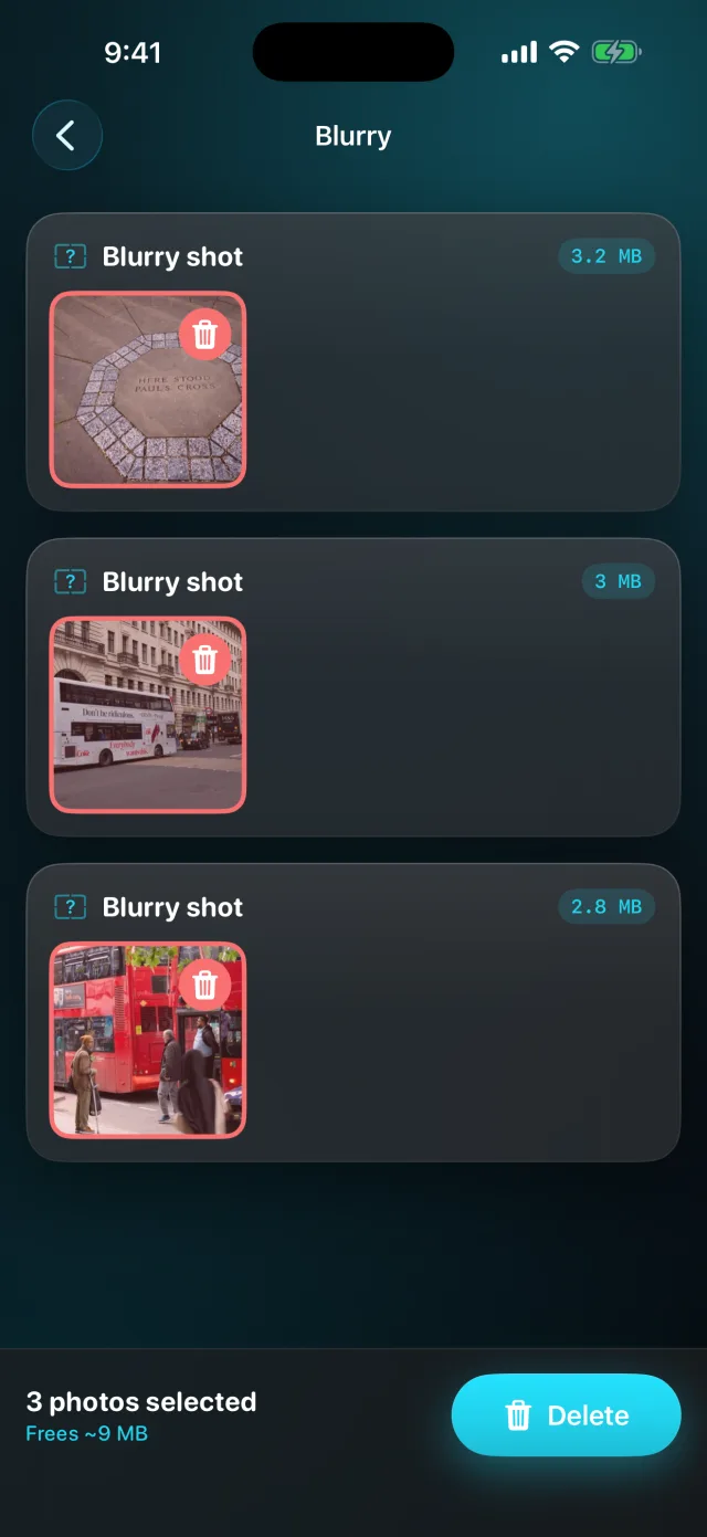 Pixweep: Photo Cleaner — Blurry review — out-of-focus shots flagged, with the space each frees.